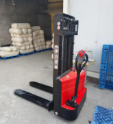 北方冬季電動叉車低溫啟動與防護要點